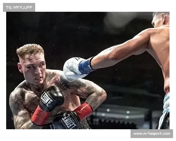 瑞安·罗齐克重返WBC次重量级排名榜首,重获拳王挑战资格